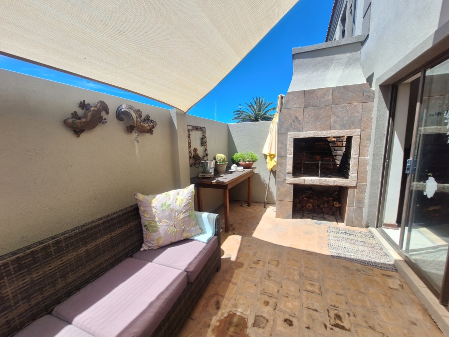 2 Bedroom Property for Sale in Ferreira Town Eastern Cape
